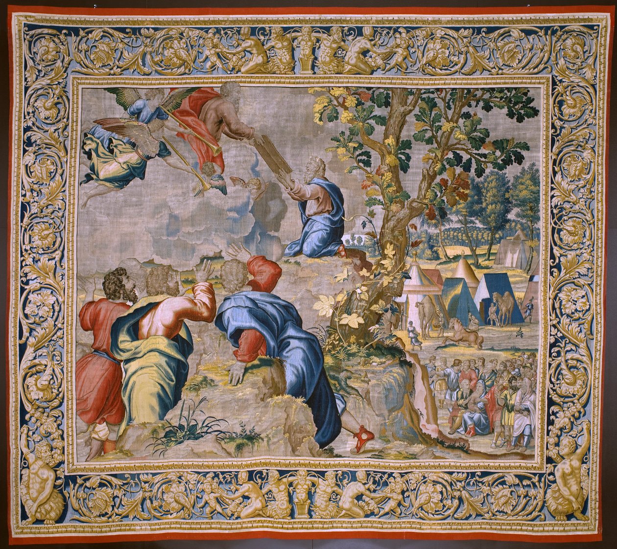 Vlámský gobelín. Seriál Dějiny Mojžíše. Mojžíš na hoře Sinaj. Ateliér Joost van Herzele. Cca 1550. od Flemish School