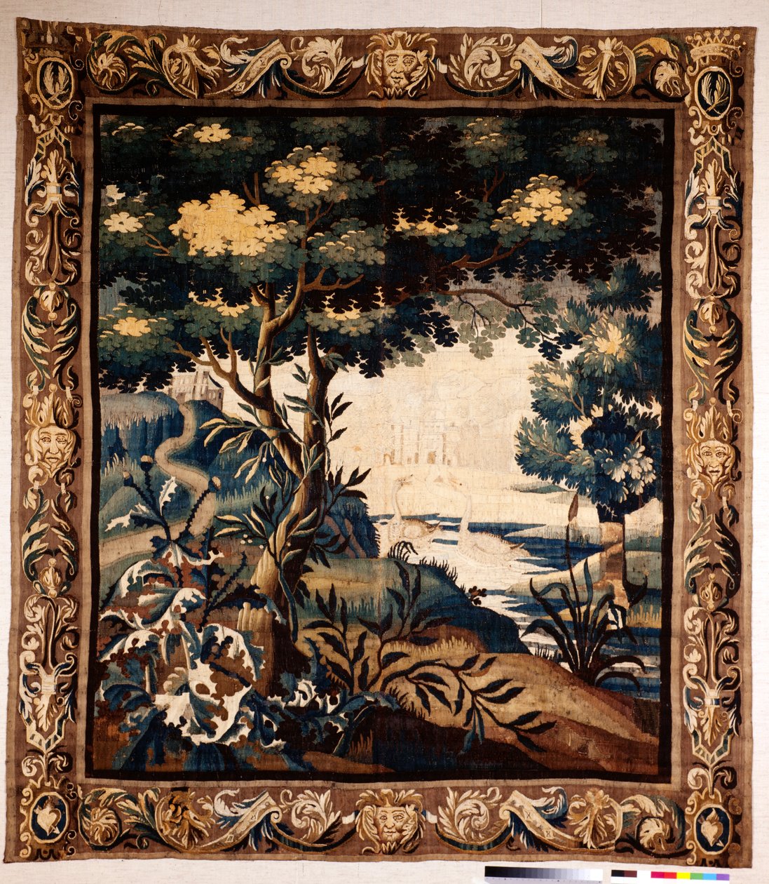 Vlámský gobelín. Takzvaná zeleň. Výroba Oudenaarde. Soukromá sbírka. 17. století (?). od Flemish School