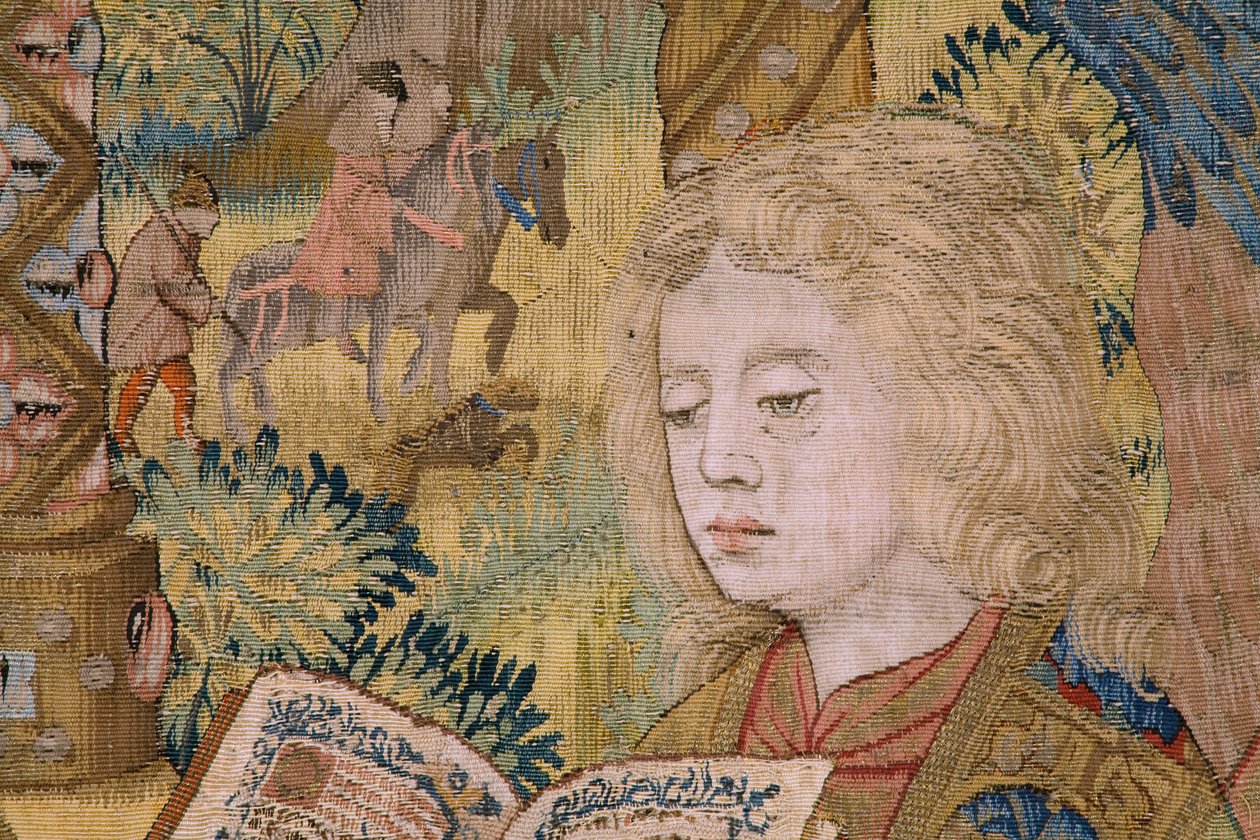 Vlámský gobelín. Panna s dítětem a anděly (Panna s dítětem a andělem, Marie se setkala s Kind in engelen). Cca od Flemish School