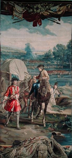 Krajina s bitevní scénou a koněm a vozem v popředí, ze série "Vojenská věda", dílna Judocuse de Vos, asi 1715-24 (tapiserie) od Flemish School