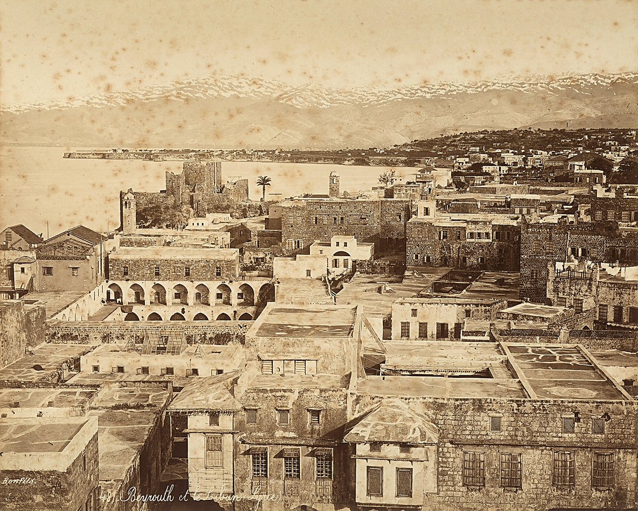 Panoramatický výhled na Bejrút, Libanon od Félix Bonfils