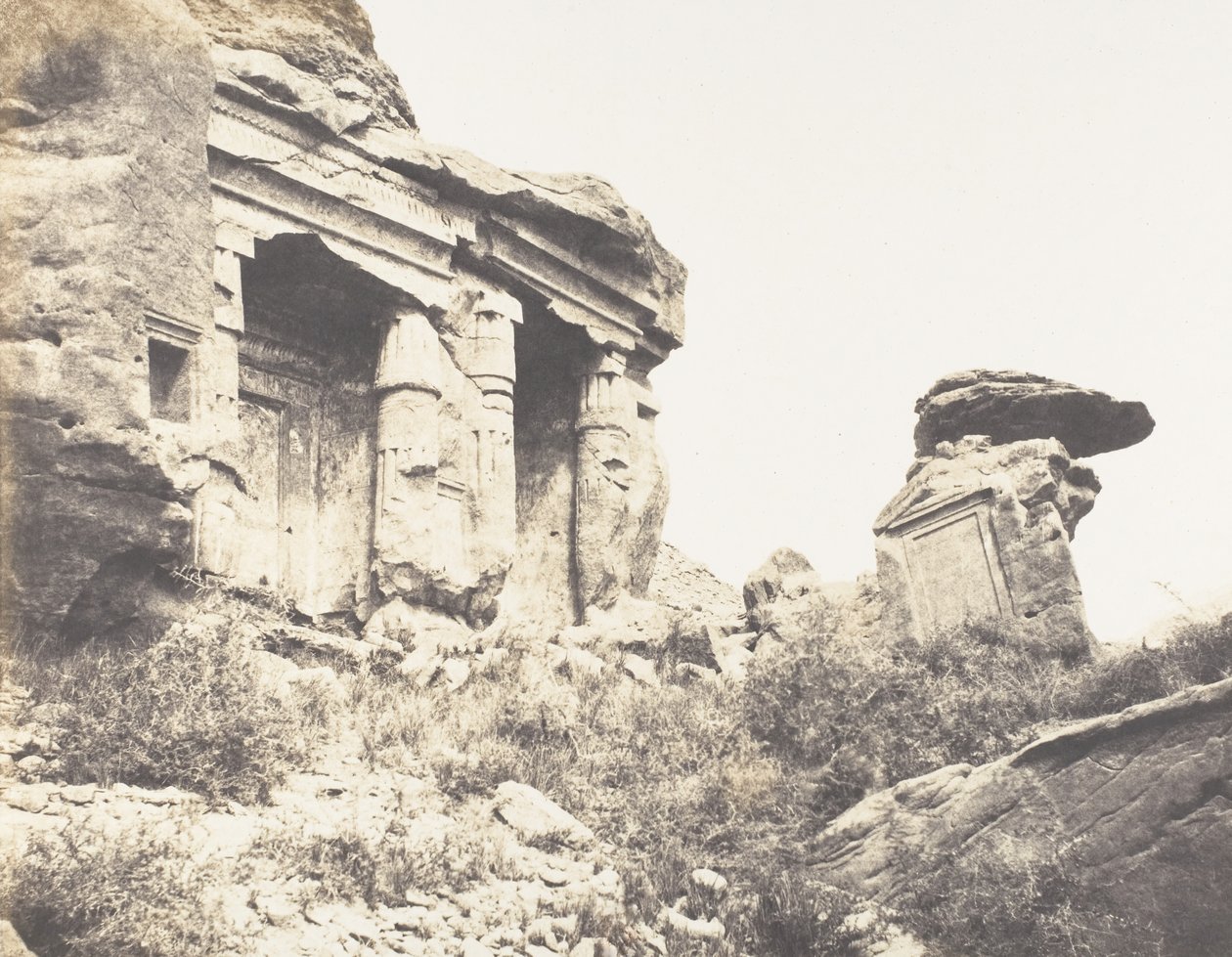 Djebel Selséléh Silsilis, Steles Architecturales Carved In The C..., 1851-52, tištěno 1853-54. od Félix Teynard