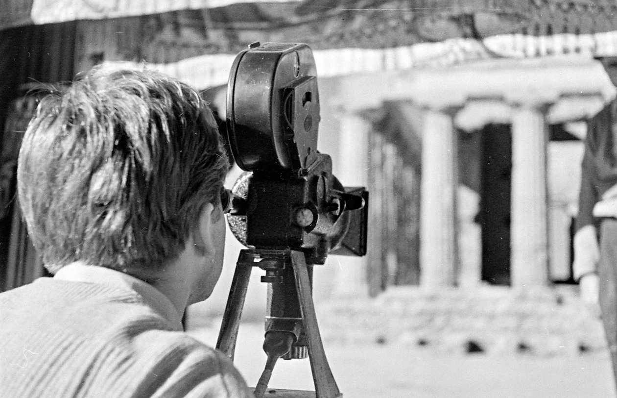 Filmové natáčení v Údolí chrámů v Agrigentu od Fosco Maraini