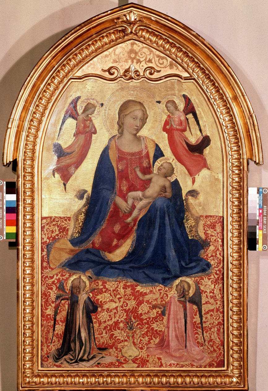 ""Panna a dítě a andělé"" (Panna a dítě s anděly) Tempera na dřevě od Guida di Pietro (nebo Fra Giovanni da Fiesole) řekl Fra Angelico nebo il Beato (1400-1455) 1425 Rozměr 81x51 cm Muzeum poustevny , Petrohrad od Fra (c.1387 1455) Angelico