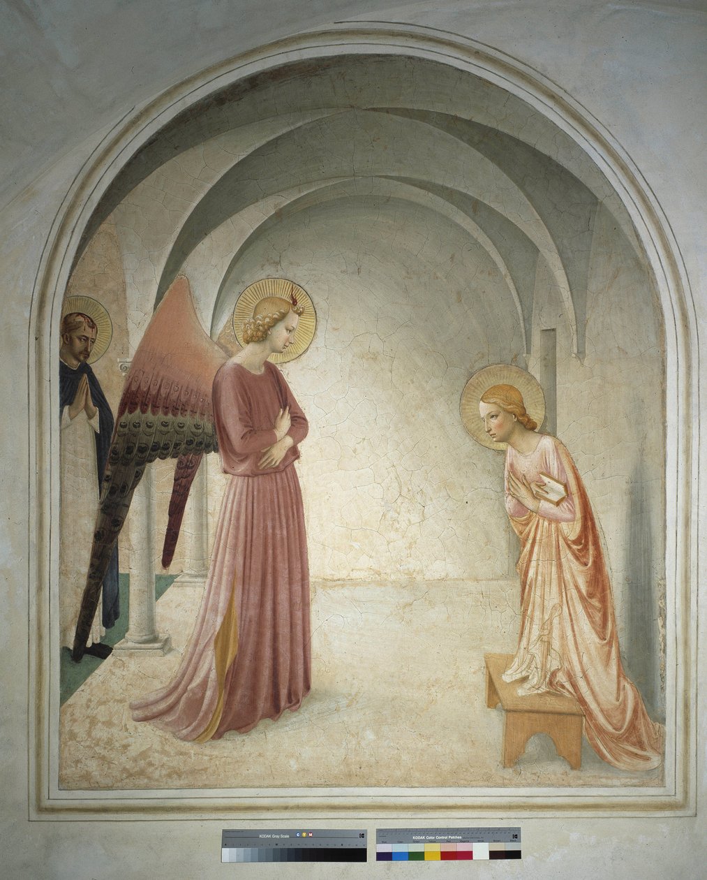 Zvěstování Svatý Petr mučedník stojí za archandělem Gabrielem, který zvěstuje Panně Marii Freska od Guida di Pietro od Fra Angelico