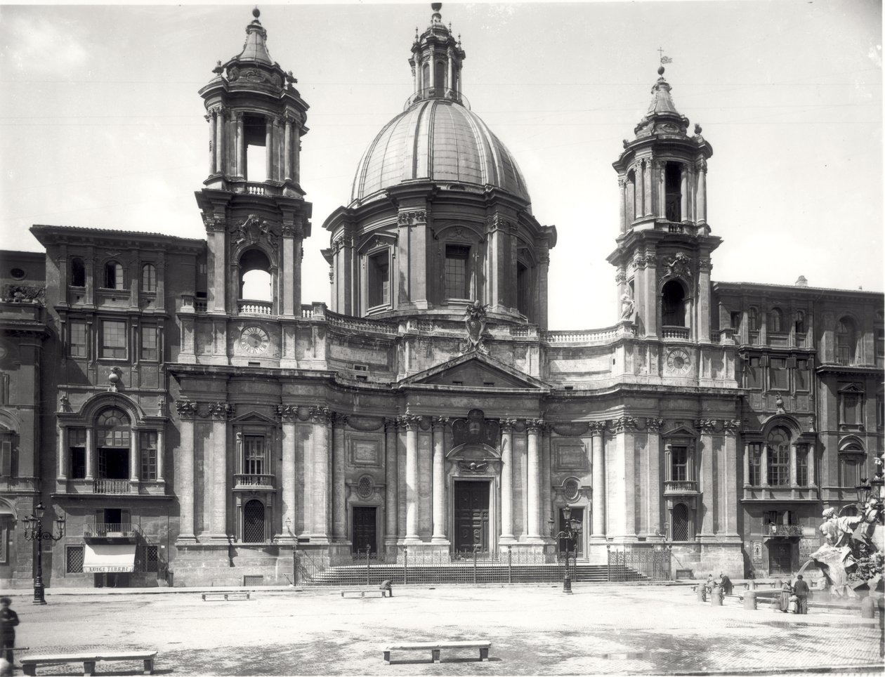 Kostel Sant Agnese, 1653-57 od Francesco Borromini