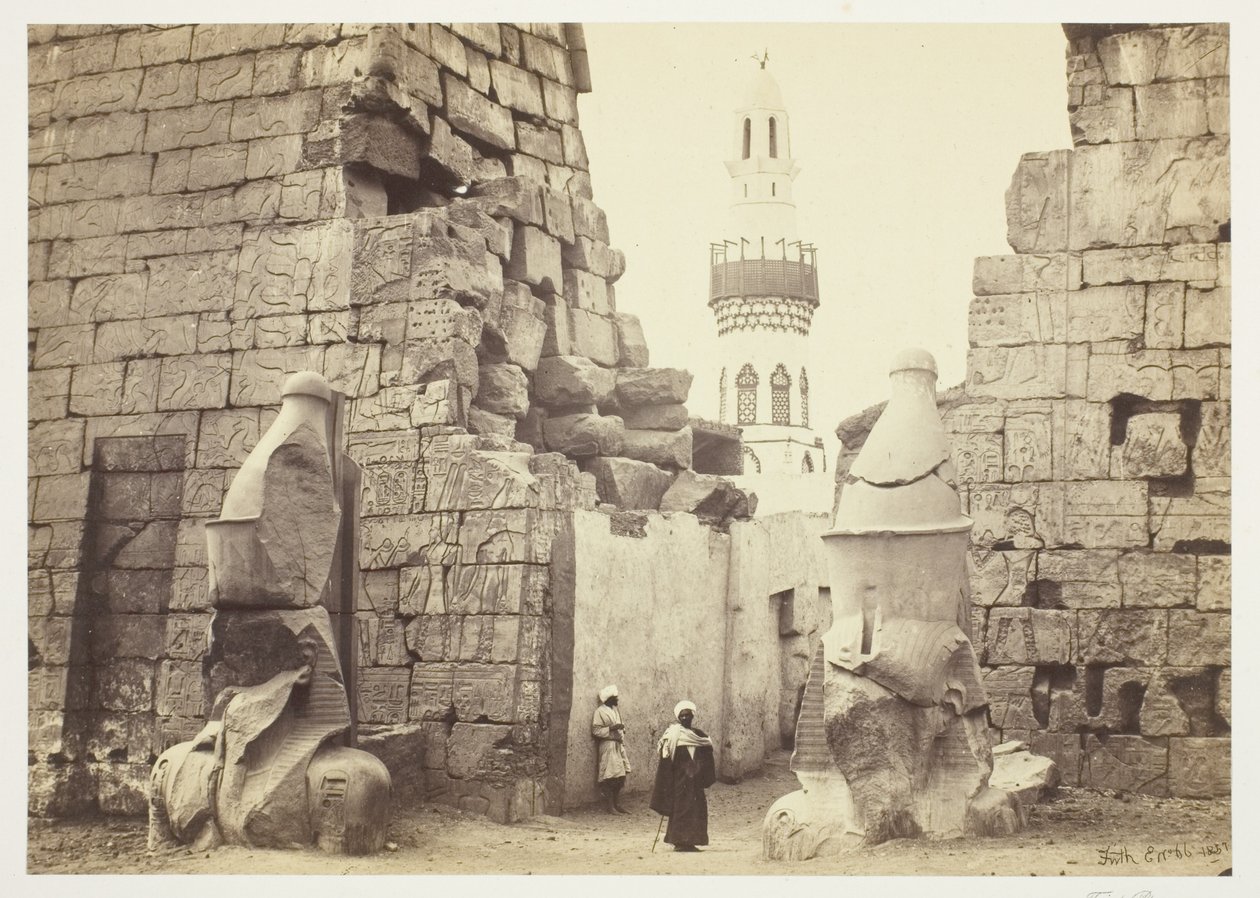 Vstup do Velkého chrámu, Luxor od Francis Frith