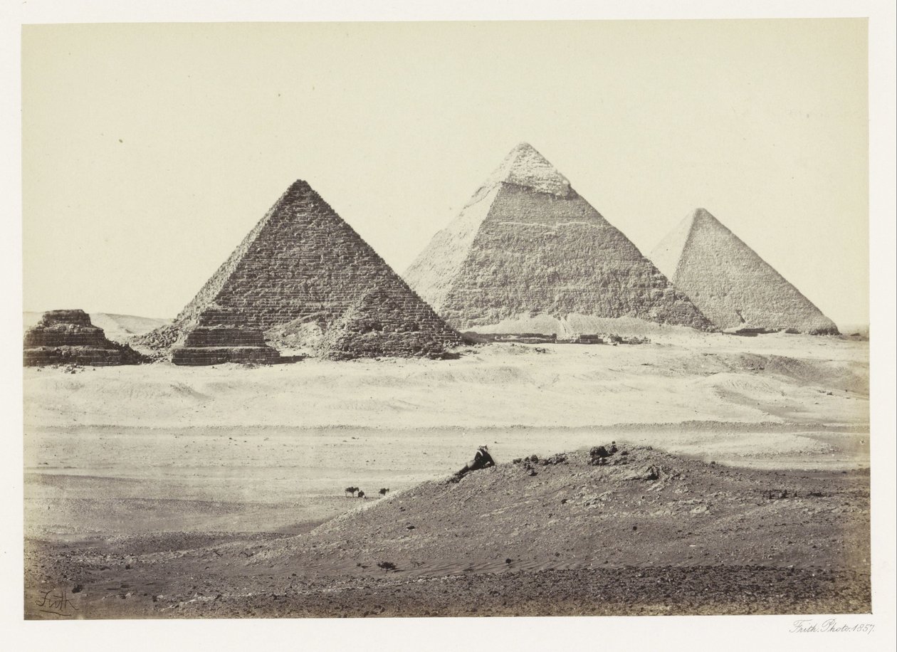 Piramides van Gizeh Pyramidy El Geezeh. Od jihozápadu (nadpis na objektu) od Francis Frith