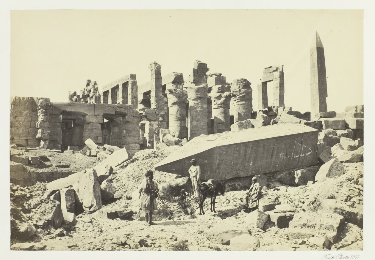 Rozbitý obelisk, Karnac, 1857. od Francis Frith