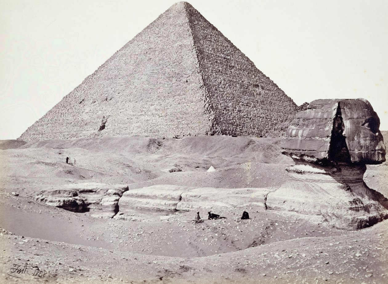 Velká pyramida se Sfingou v popředí, El-Geezah od Francis Frith