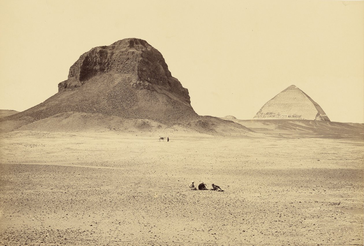 Pyramidy v Dahšúru od východu od Francis Frith