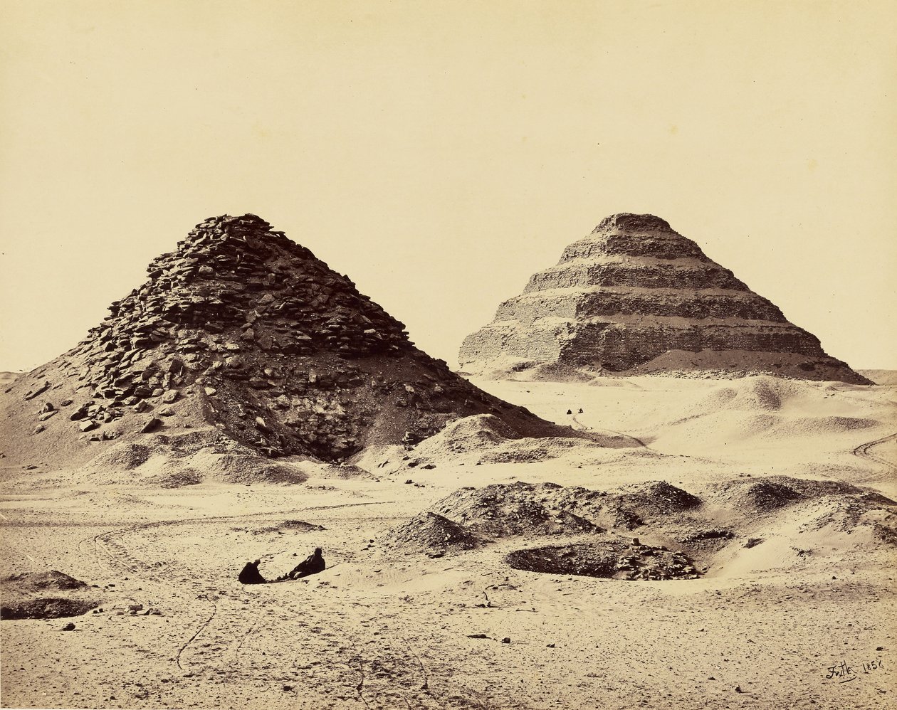 Pyramidy v Sakkáře. Ze severovýchodu od Francis Frith