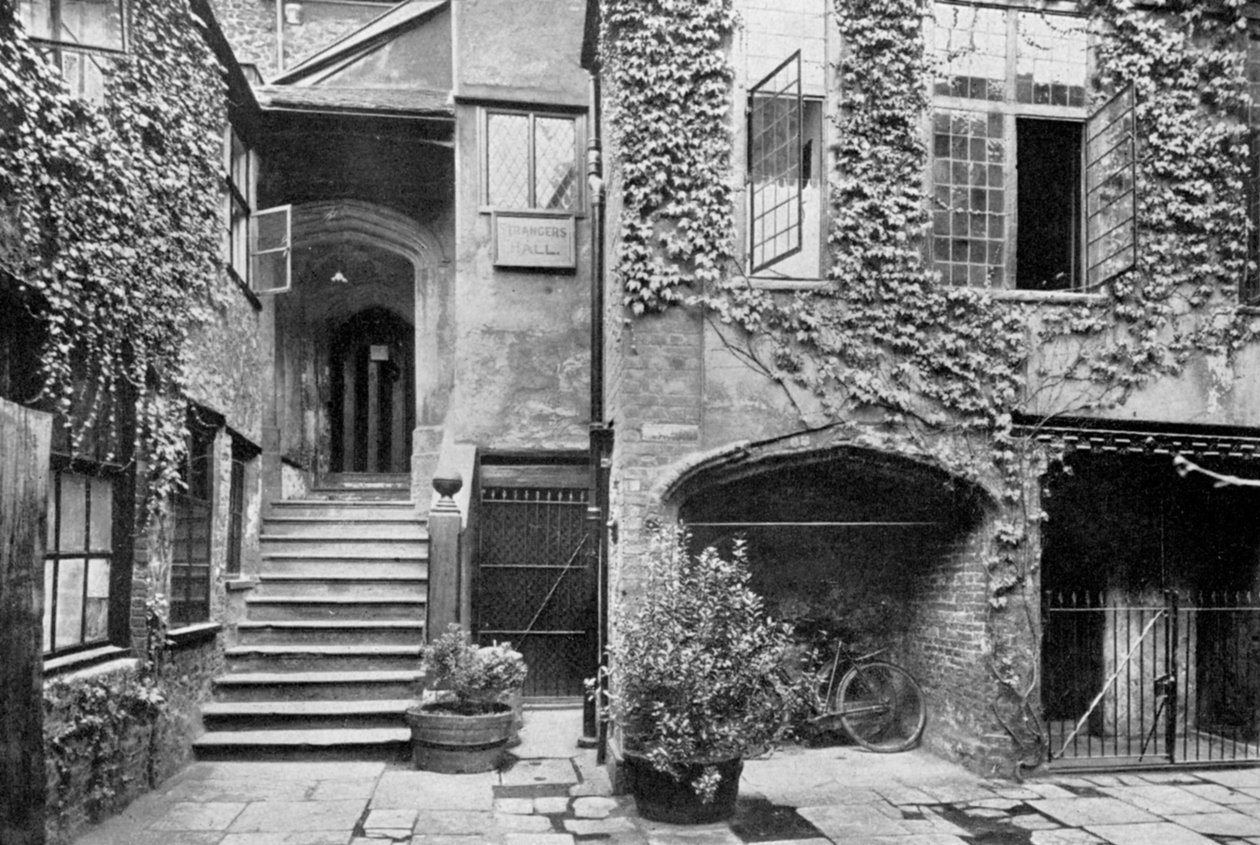 The Strangers Hall, Norwich, Norfolk, 1924-1926 od Frith and Co