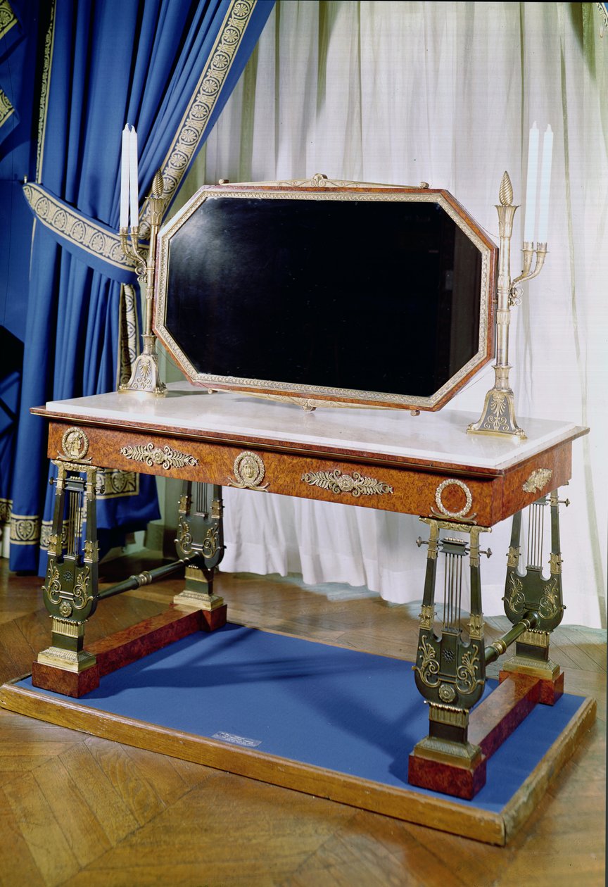 Toaletní stolek císařovny Josefíny (1763-1814) (dřevo a bronz) od Francois Honore Georges Jacob Desmalter