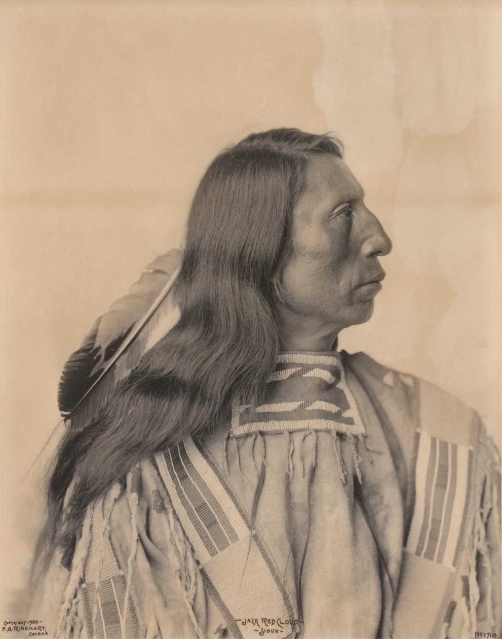 Portrét Jacka Red Clouda, siouxského Indiána, konec 19. století. od Frank A. Rinehart