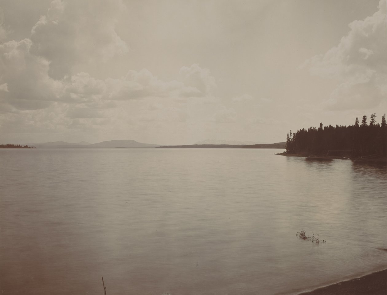 Yellowstonské jezero, 80. léta 19. století (foto) od Frank Jay Haynes