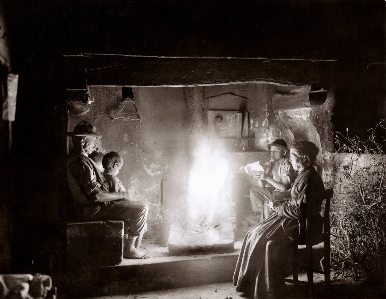 Rolnická rodina poblíž Florencie, cca 1900 (skleněná deska) od Fratelli Alinari Fratelli Alinari