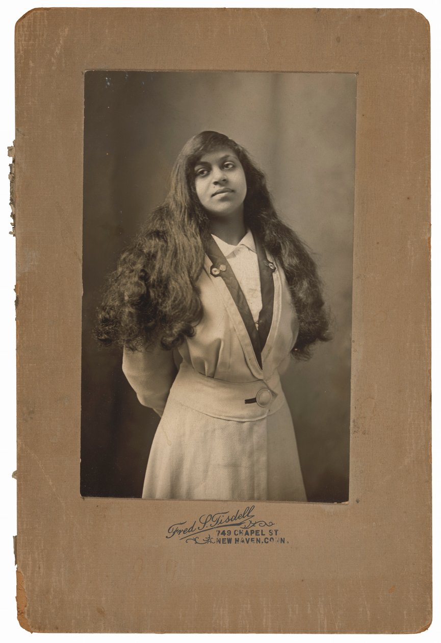 Portrét ženy, c. 1910 (foto) od Fred S. Tisdell