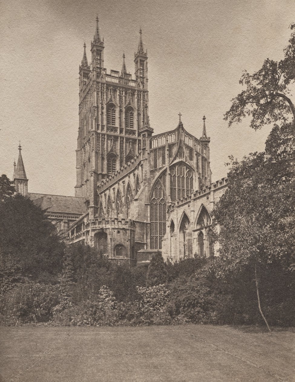 Gloucesterská katedrála z jihovýchodu od Frederick Henry Evans