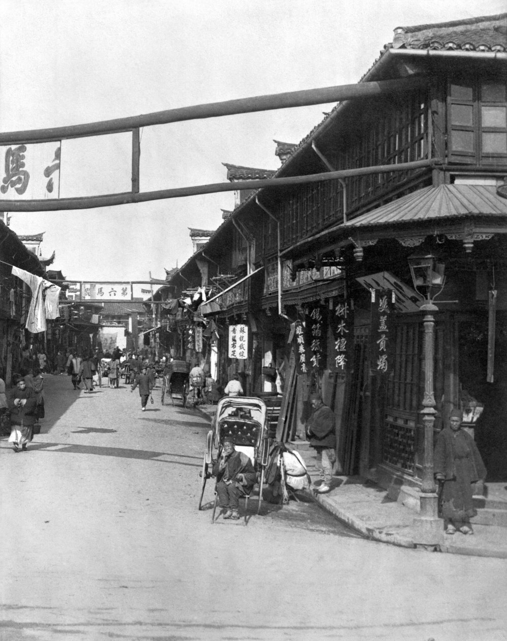 Čínská čtvrť v Šanghaji, konec 19. století od French Photographer