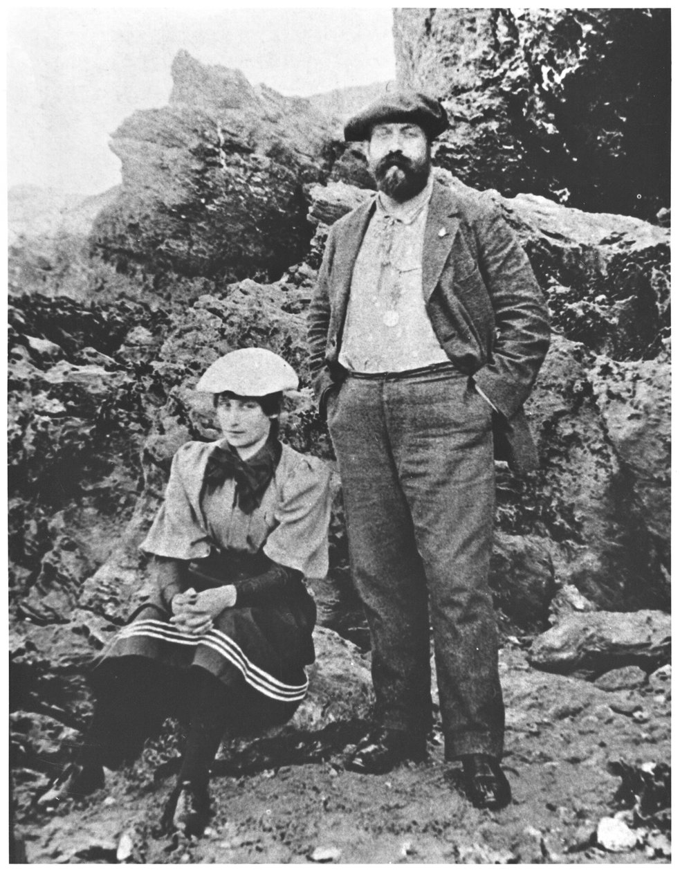 Colette (1873-1954) a Willy (1859-1931) v Belle-Ile, léto 1894 od French Photographer
