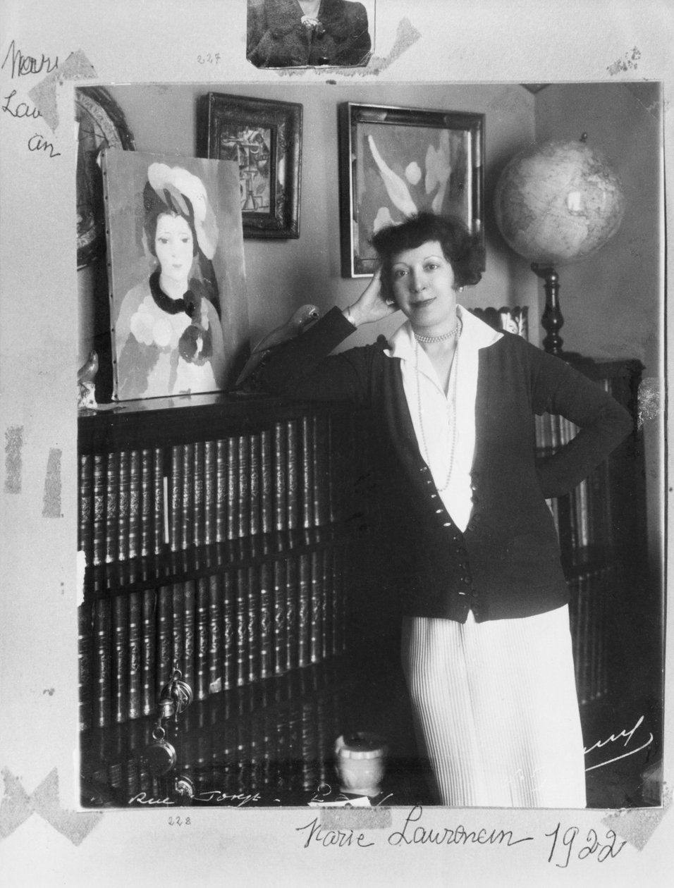 Marie Laurencin, z alba Marcel Jouhandeau, 1922 od French Photographer