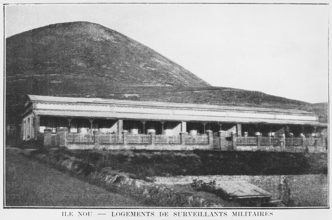 Nová Kaledonie, Isle of Nou, sídlo vojenských dozorců, z La Depeche Coloniale, 1903 od French Photographer