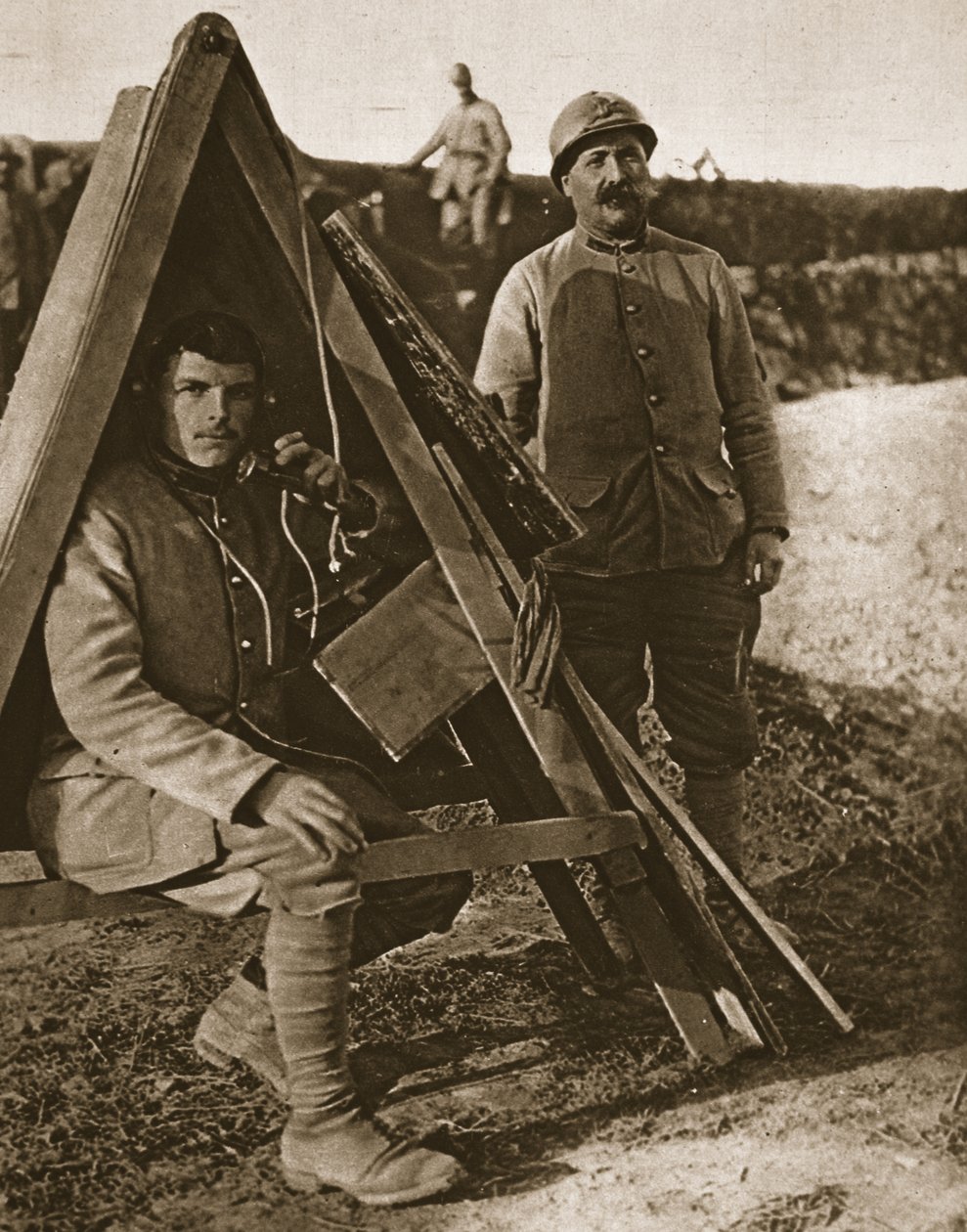 Na francouzské frontě: užitečné a důmyslné, ilustrace z The Illustrated War News, 17. ledna 1917 (sépiová fotografie) od French Photographer