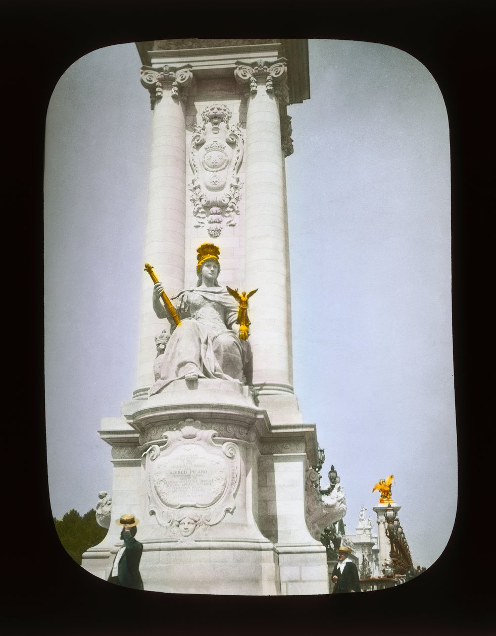 Pařížská expozice: Pont Alexandre III, Paříž, 1900 (sklíčko s lucernou) od French Photographer