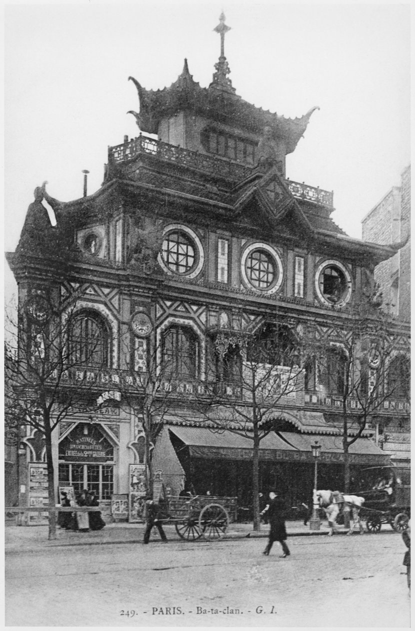 Pohlednice zobrazující Cafe-koncert Ba-ta-clan, později hláskovaný Bataclan, 50 Boulevard Voltaire, Paříž, kolem roku 1900 od French Photographer