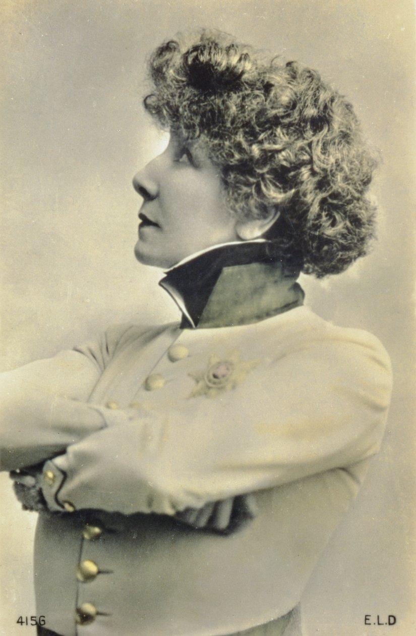 Pohlednice zobrazující herečku Sarah Bernhardt (1844-1923) od French Photographer