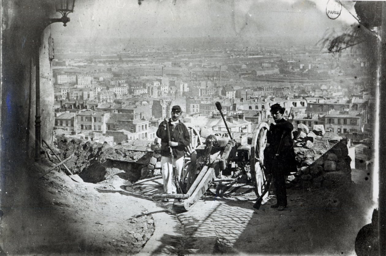 Děla na Montmartru během Pařížské komuny, 1871 od French Photographer
