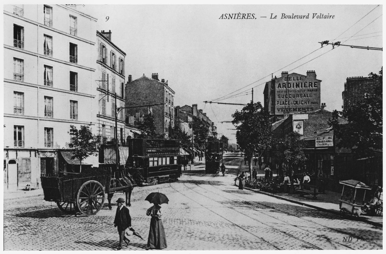 Pohled na Asnieres, Boulevard Voltaire, kolem roku 1900 od French Photographer