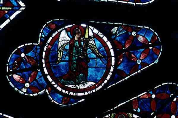 Anděl, detail ze severního rozetového okna, kolem 1223 od French School
