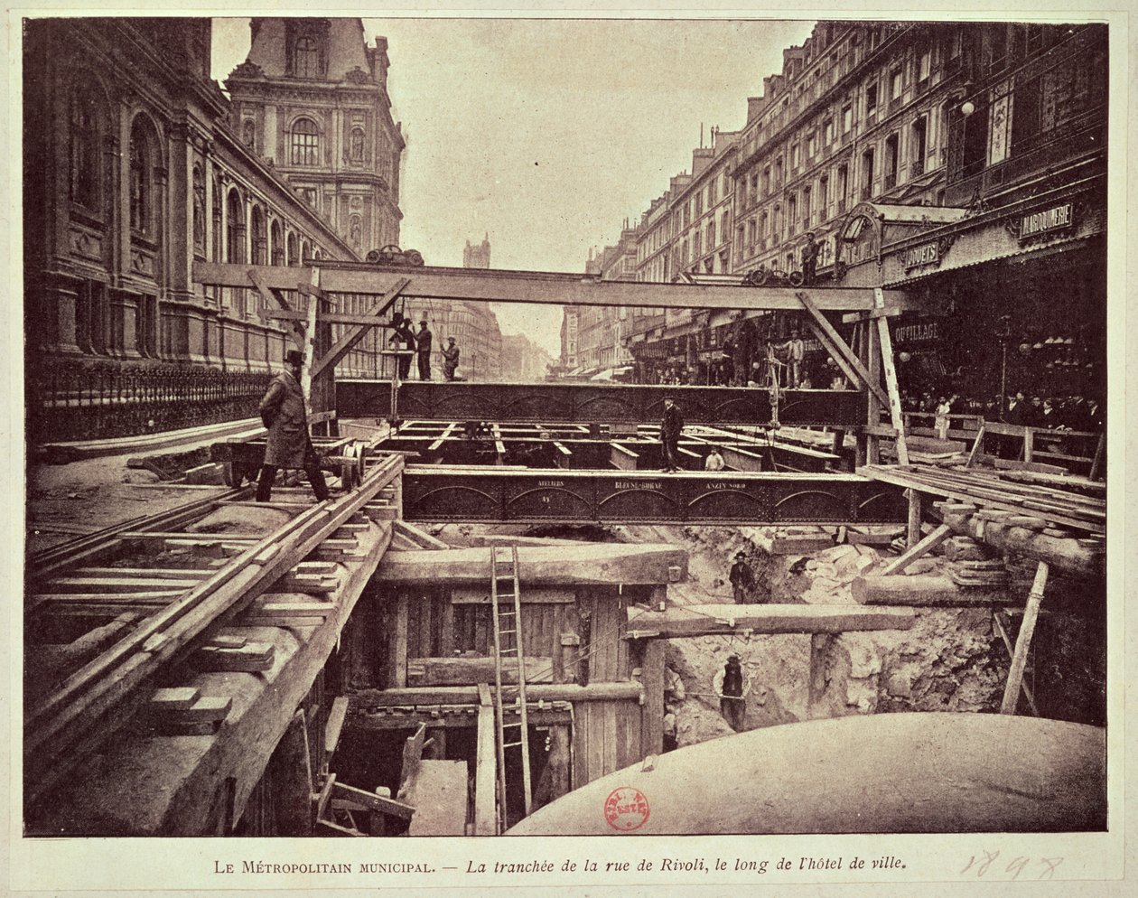 Výstavba systému metra podél rue de Rivoli, 1898 od French School