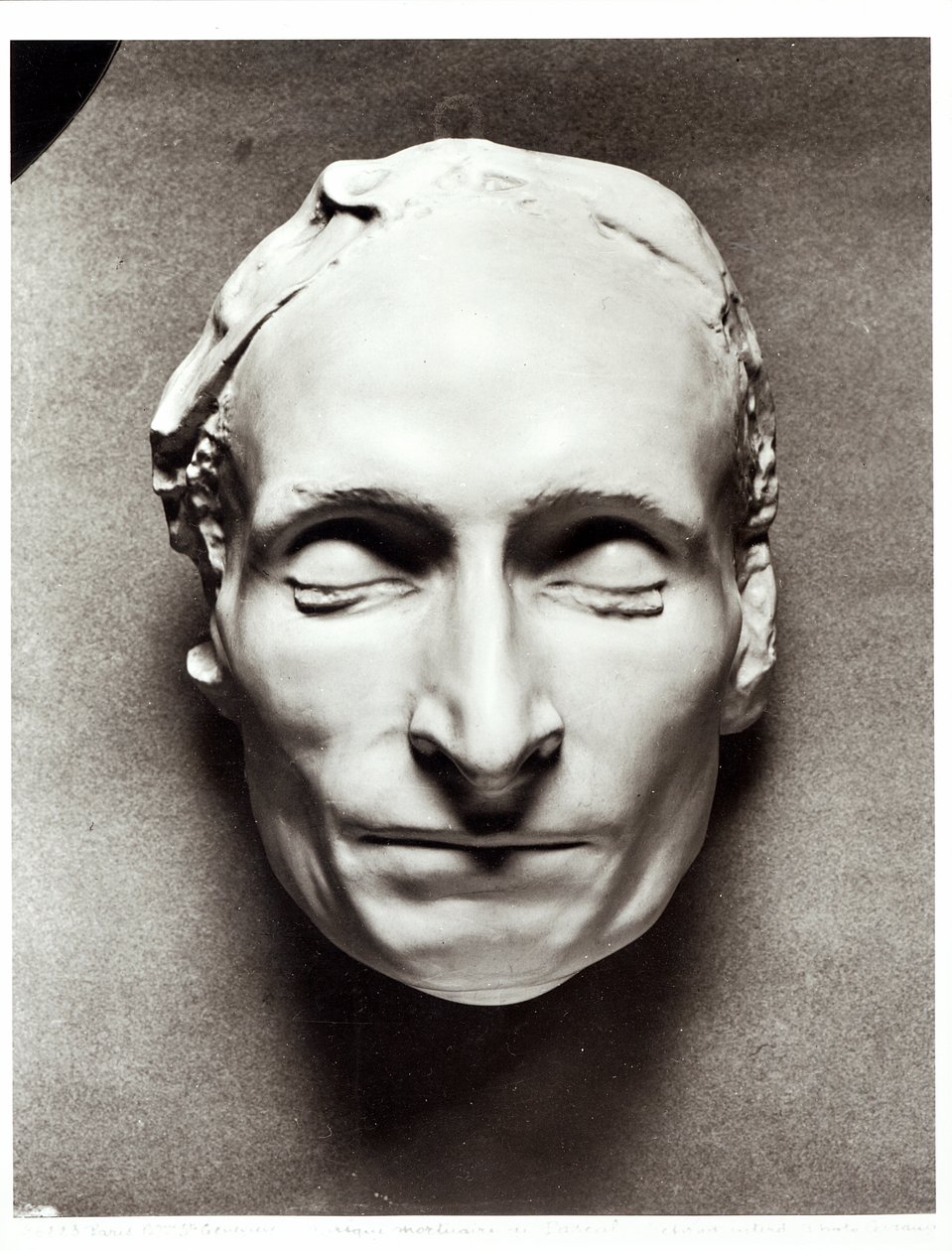 Posmrtná maska Blaise Pascala (1623-62) 1662 (sádra) od French School