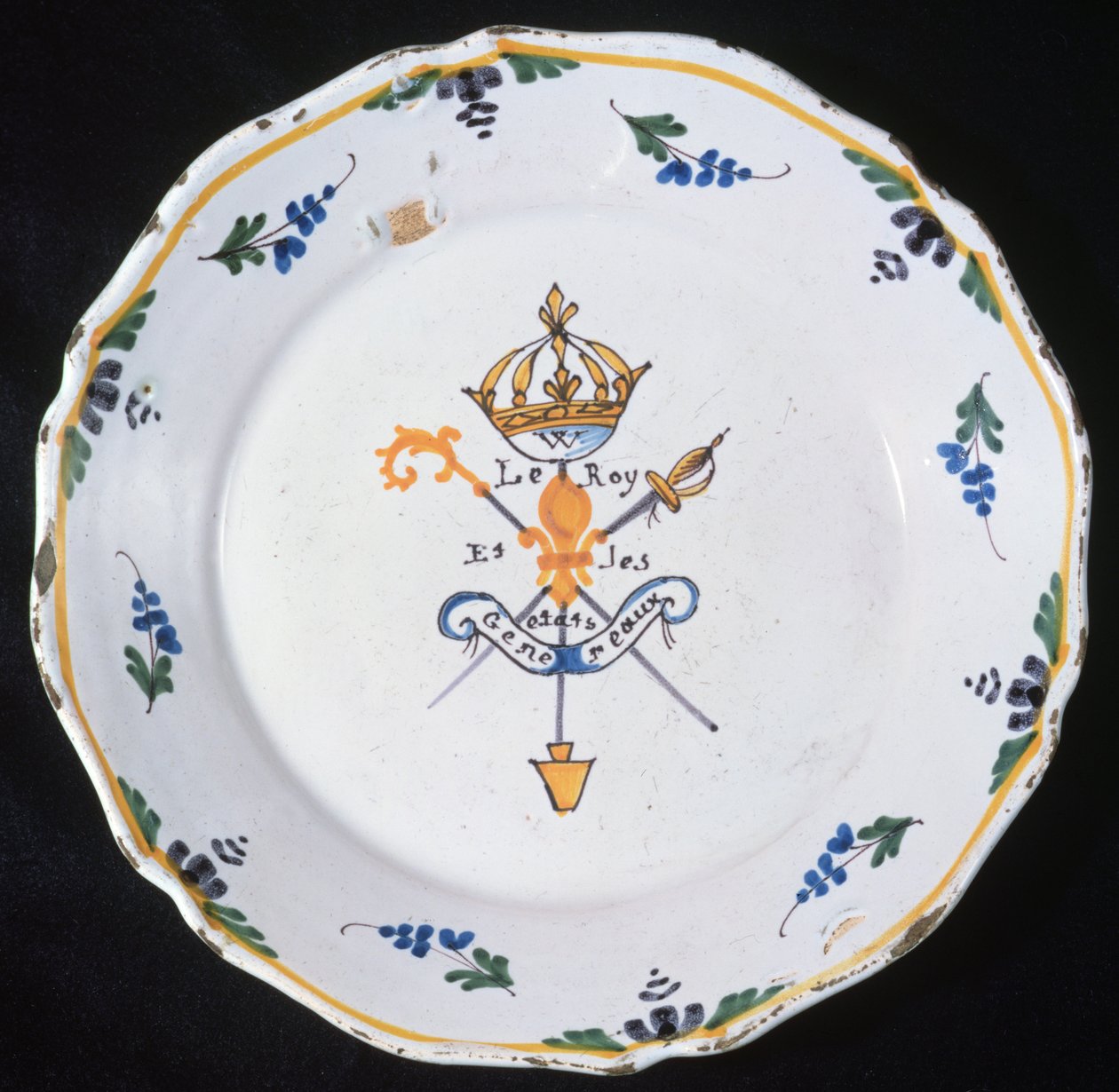 Deska s nápisem Le Roi et les Etats Generaux se znaky tří řádů a krále, 1789 (keramika) od French School