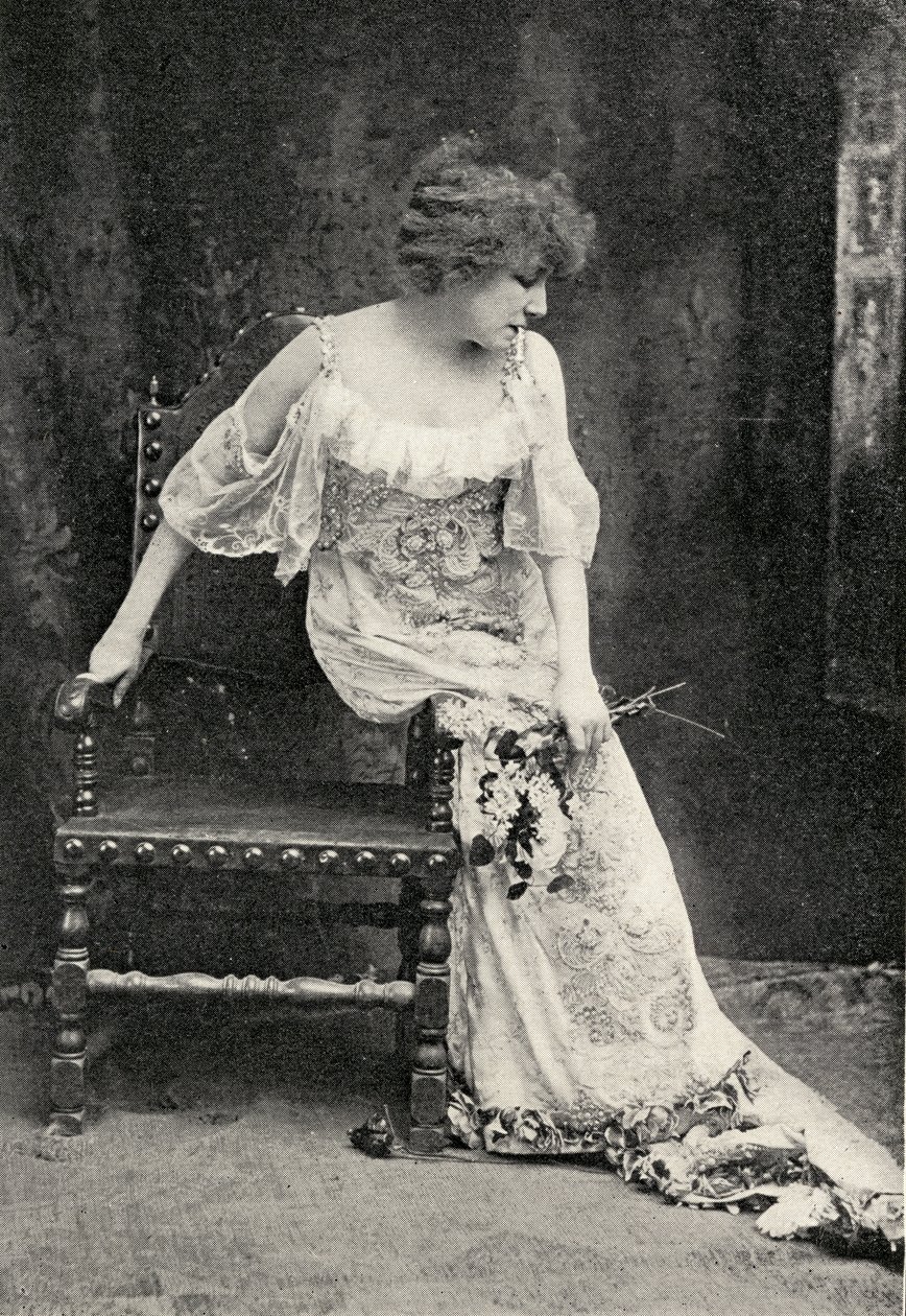 Sarah Bernhardtová (1844-1923) ve filmu Camille od French School