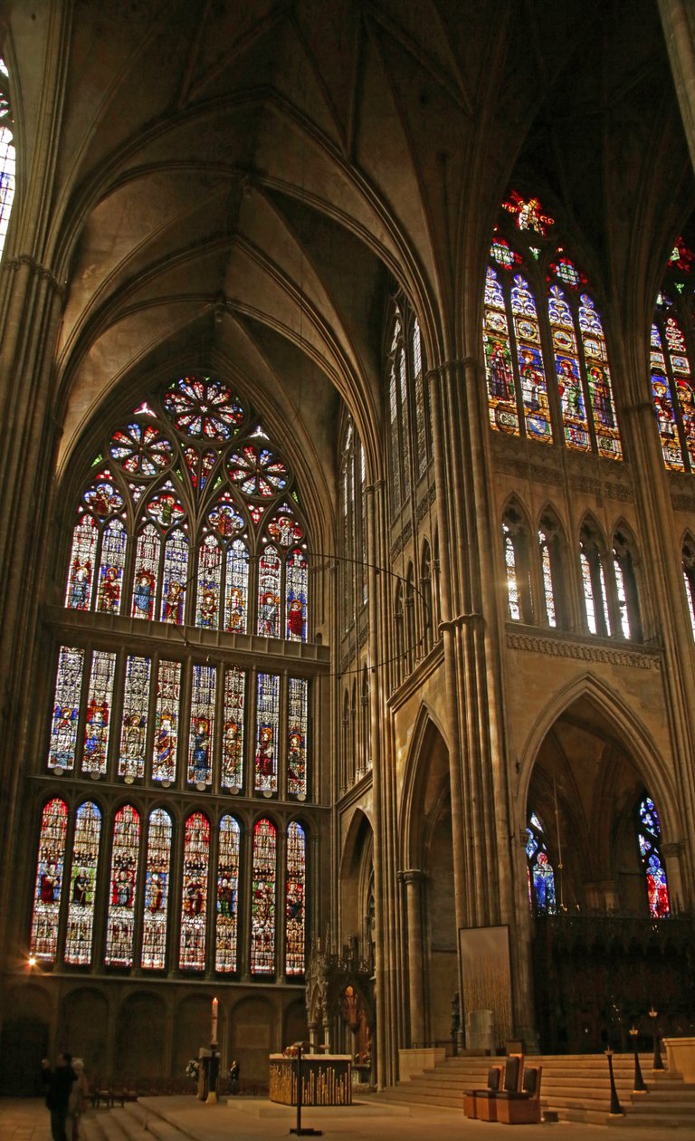 Pohled na severní transept od French School