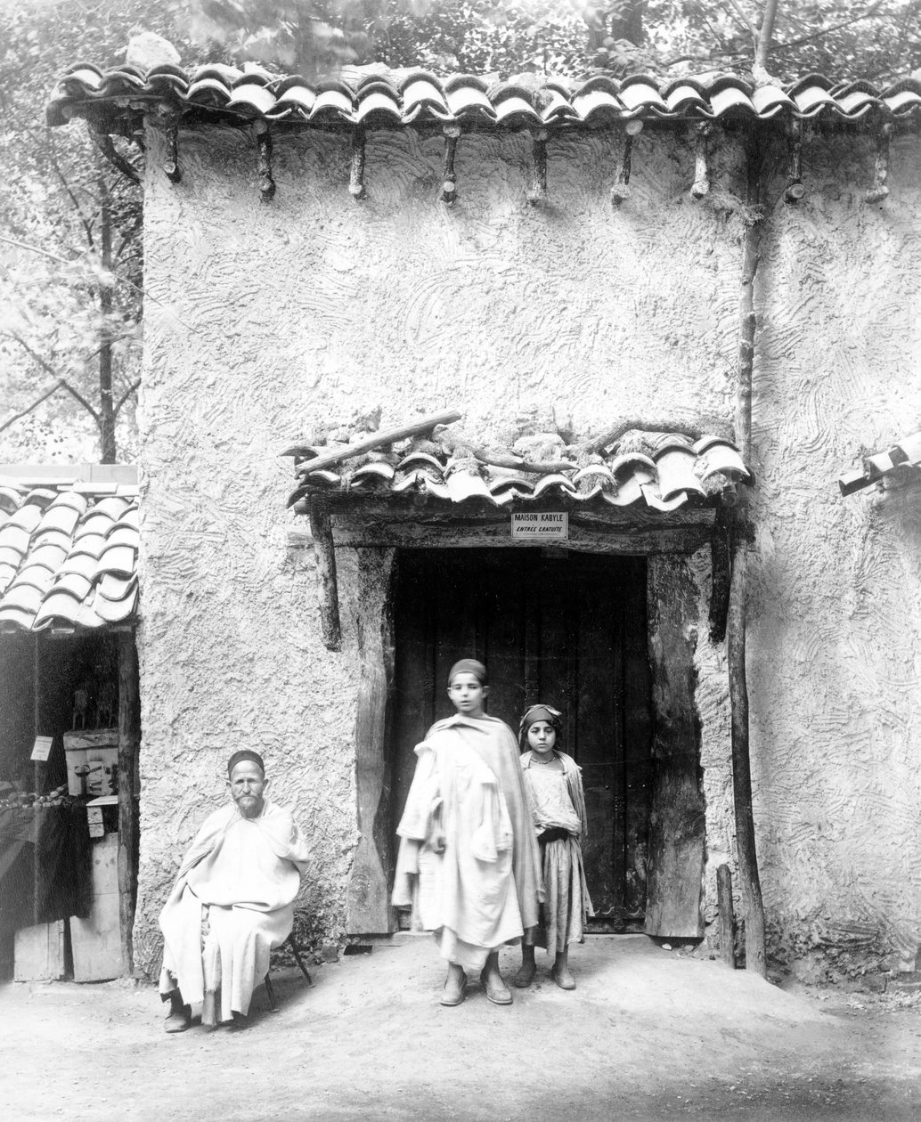 Příklad Kabyle House, pařížská výstava, 1889 od French Photographer