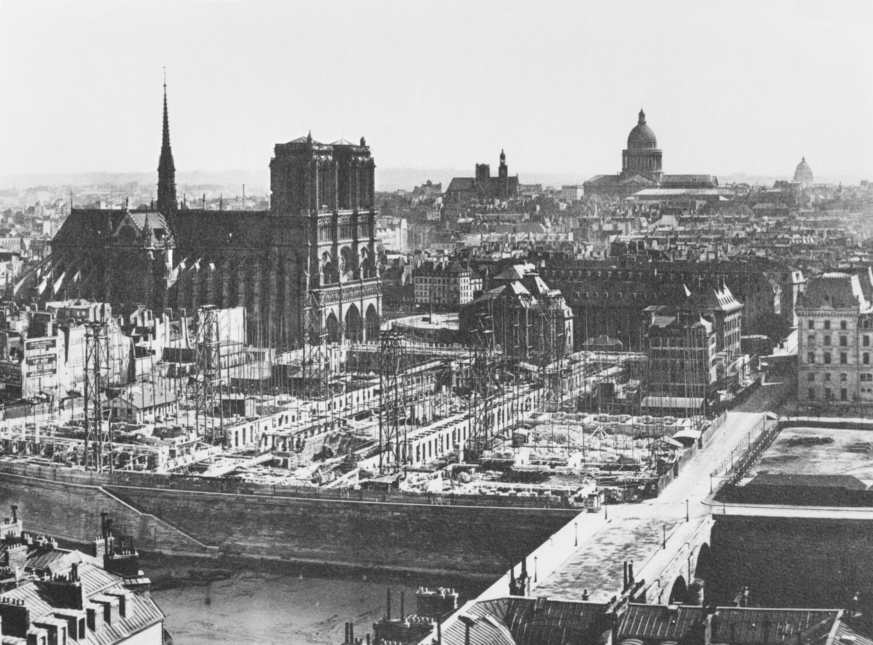 Budova hotelu Dieu, Paříž, 1867 od French Photographer