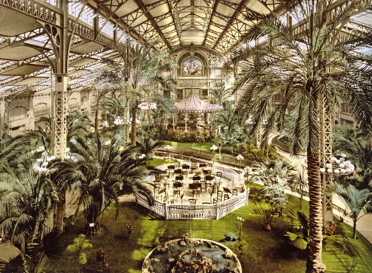 Interiér zimní zahrady v Nice, 1890-1900 od French Photographer