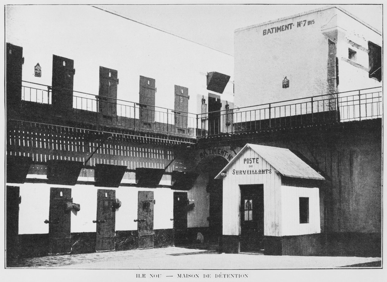 Nová Kaledonie, Isle of Nou, House of Detention, z La Depeche Coloniale, 1903 od French Photographer