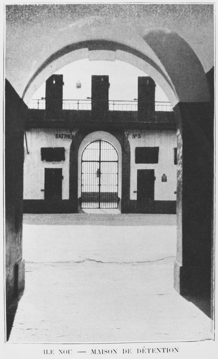 Nová Kaledonie, Isle of Nou, House of Detention, z La Depeche coloniale, 1903 od French Photographer