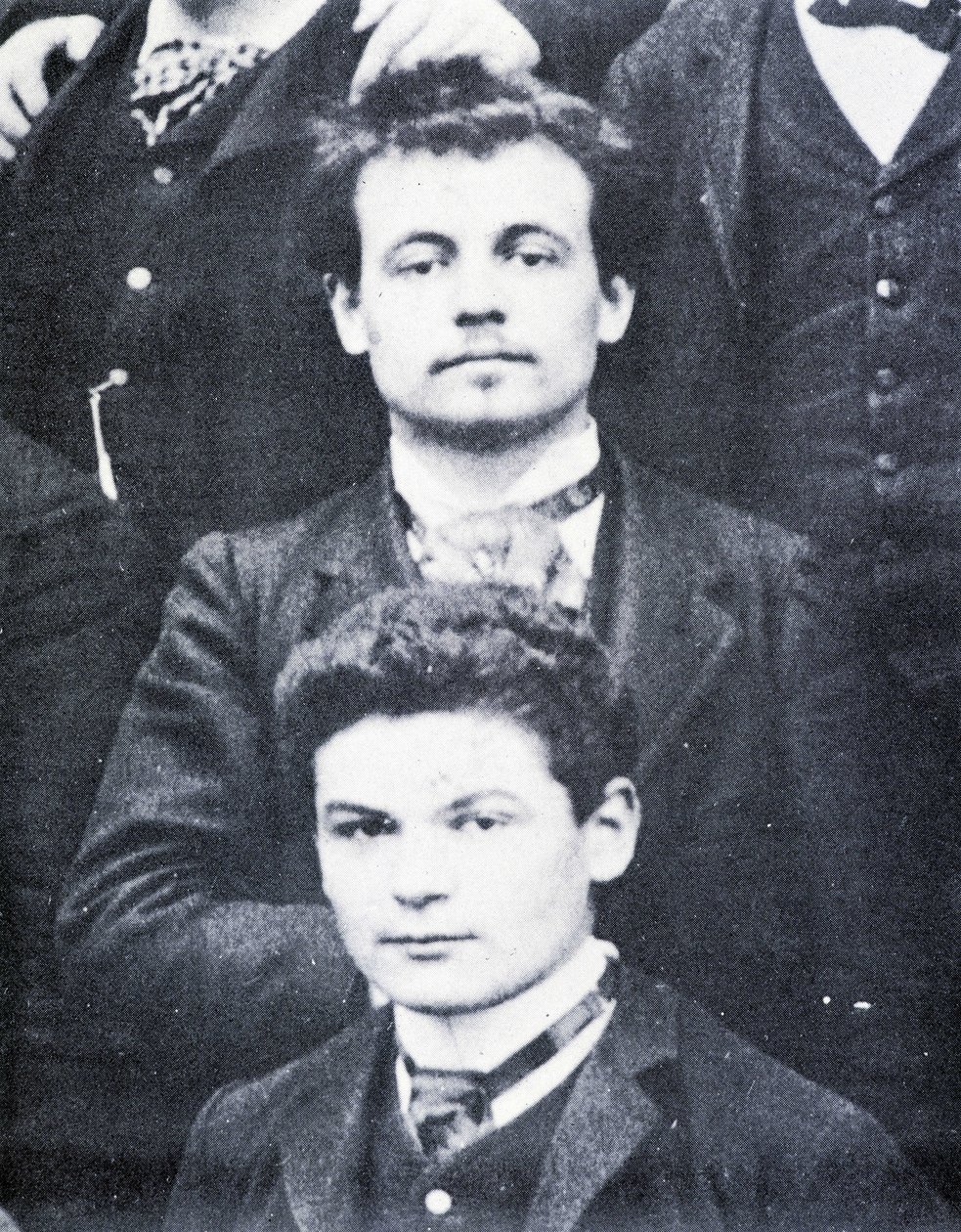 Portrét: Alfred Jarry (1873 -1907) a Fargue (1876 - 1947) na Lycée Henri IV, Paříž - foto od French Photographer