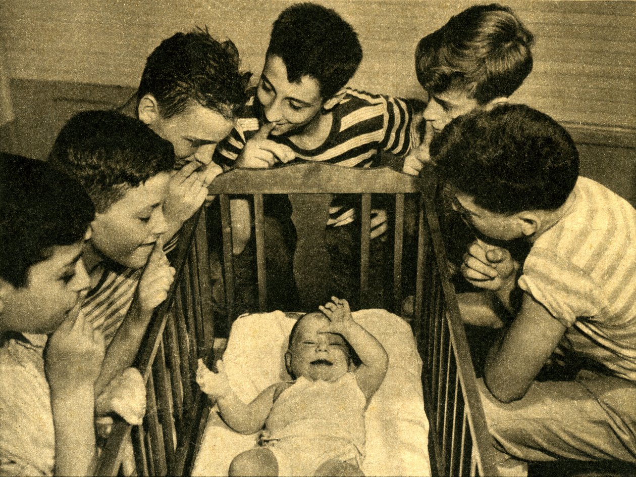 "Un" týdeníku "" Bonjour Dimanche - pour la famille "" režie Jean Nohain, 22. února 1948 od French Photographer