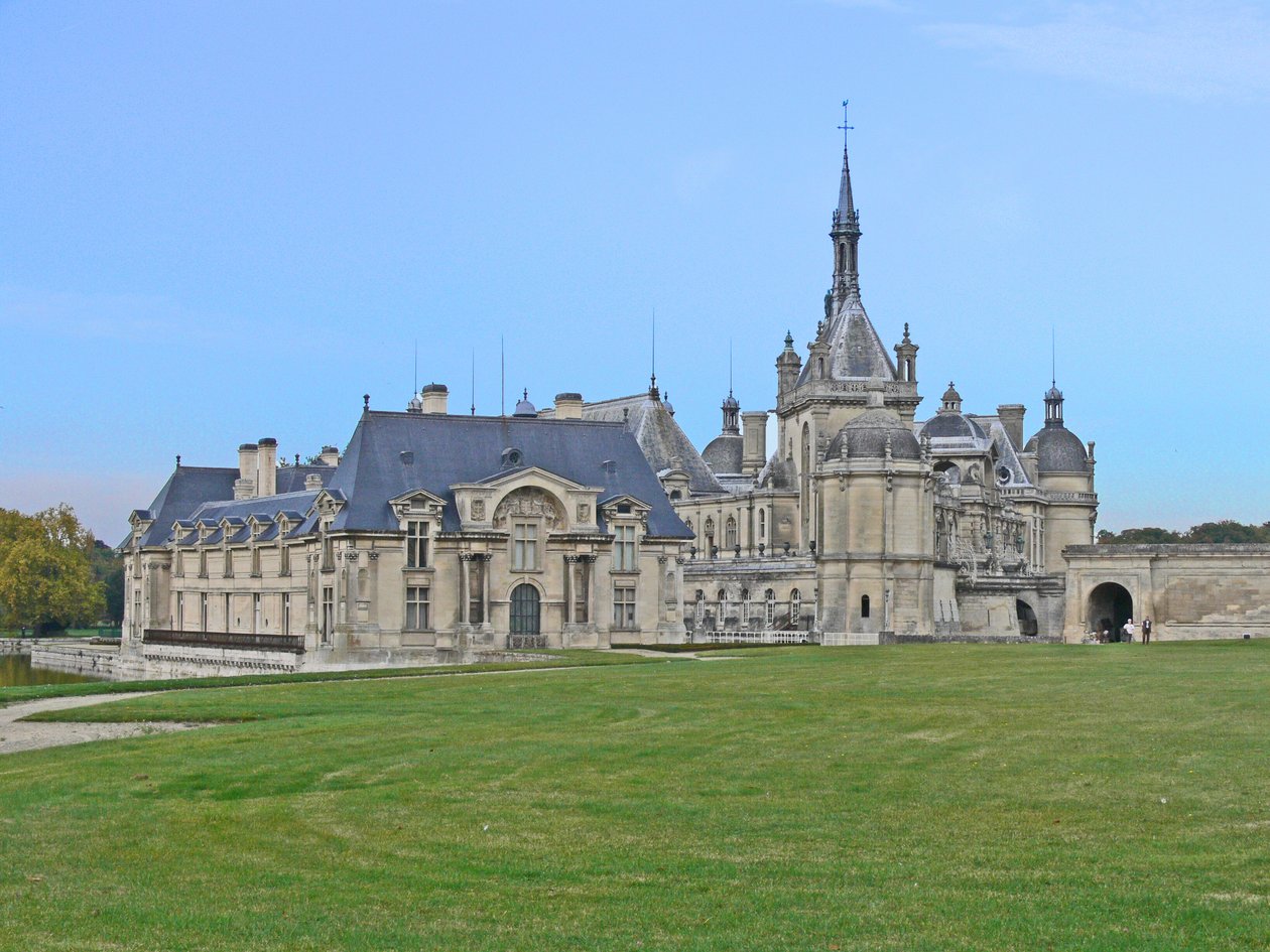 Pohled na zámek od French School
