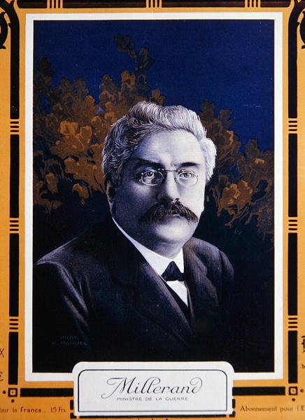 Alexandre Millerand jako ministr války v roce 1915 (barevné lito) od French School
