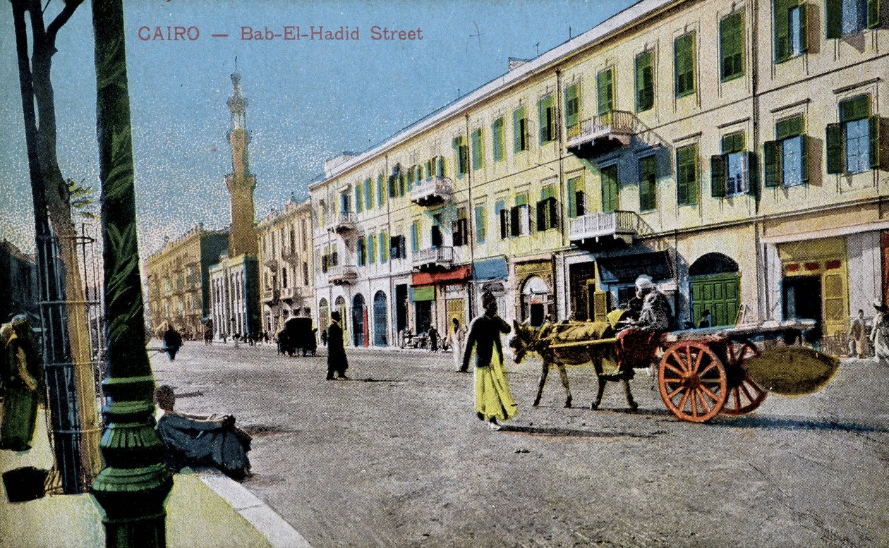 Káhira pohlednice: Bab El Hadid Street, c. 1900 (pohlednice) od French School