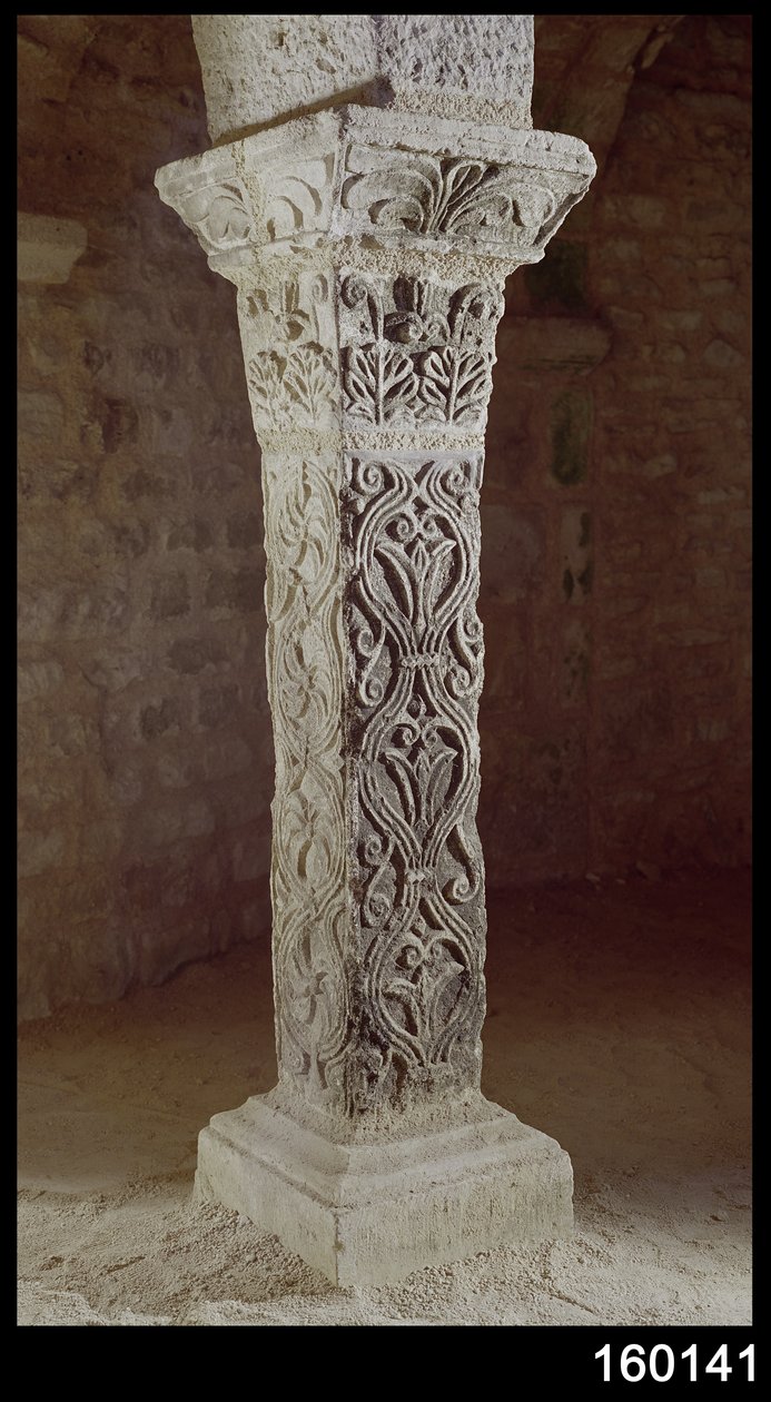 Karolínský sloup, kolem 758 od French School
